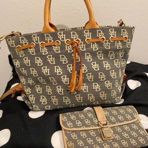 Matching Dooney & Bourke Purse and Wallet